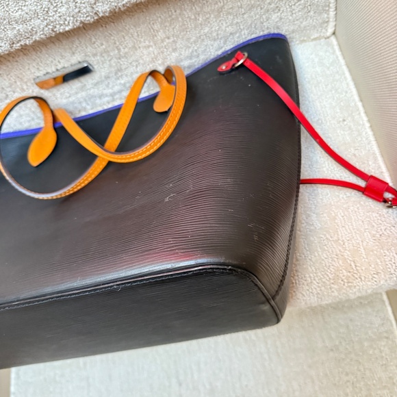 Louis Vuitton Neverfull in EPI Leather Tri colour Noir Figue Safran - Picture 2 of 9